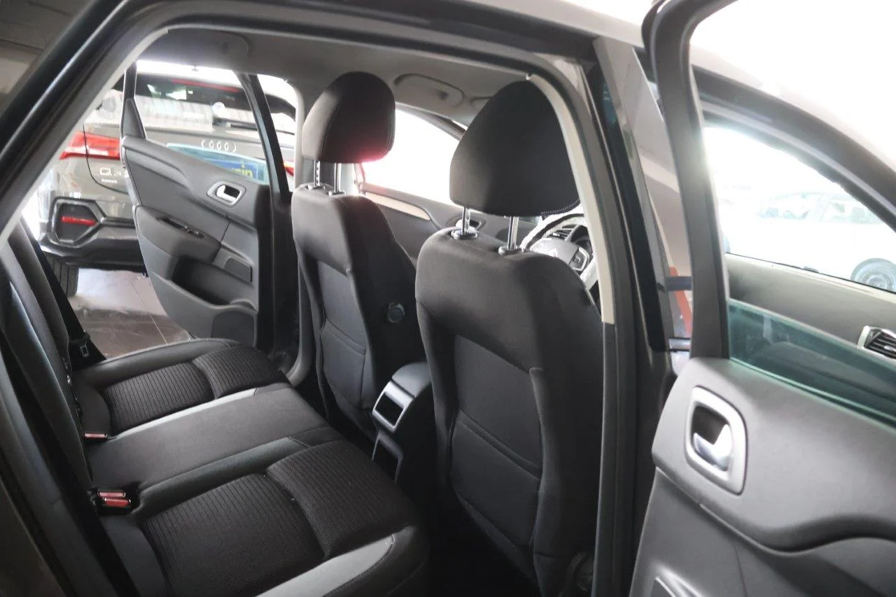 Citroen C4 - View model 26