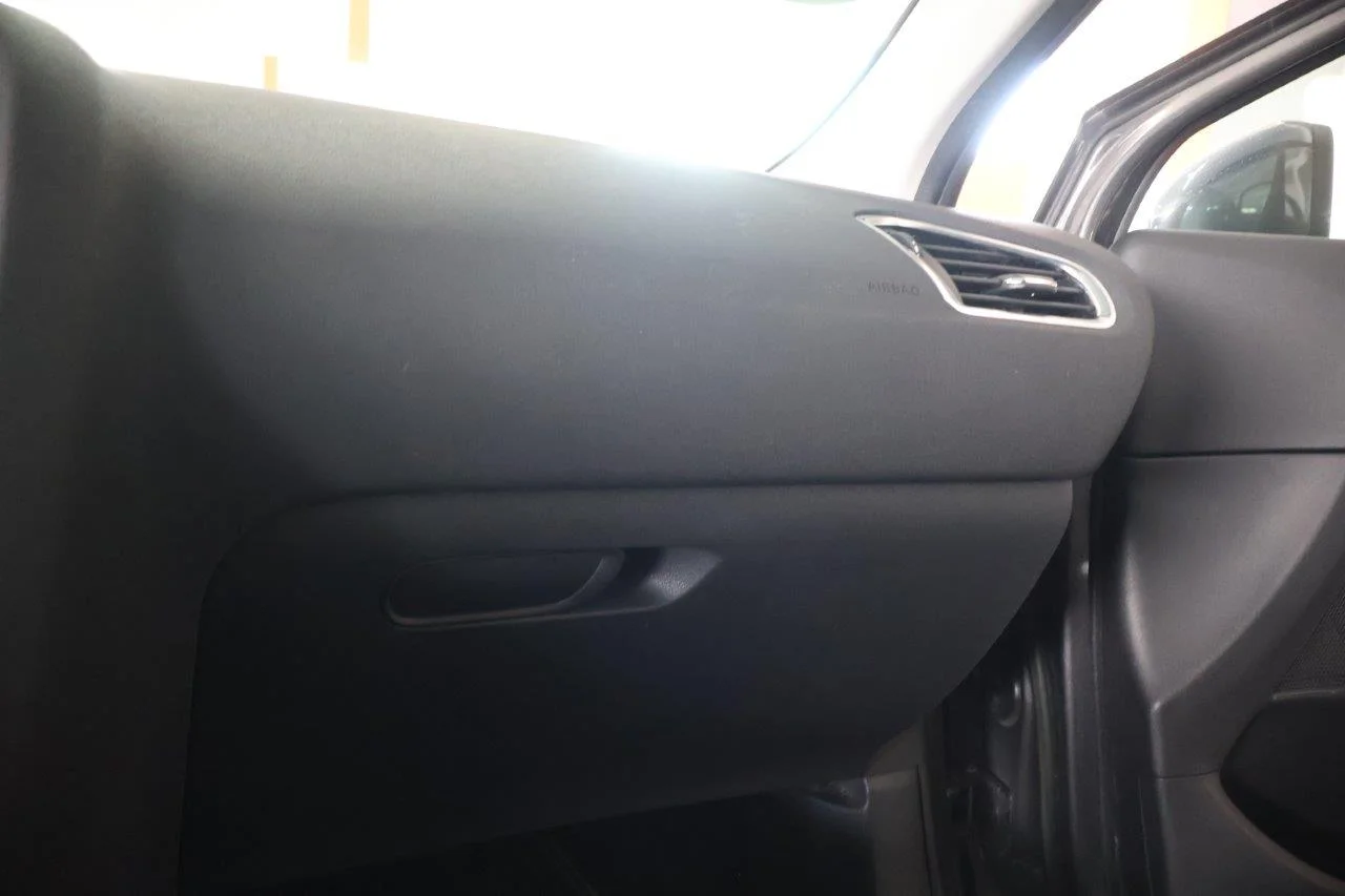 Citroen C4 - View model 30
