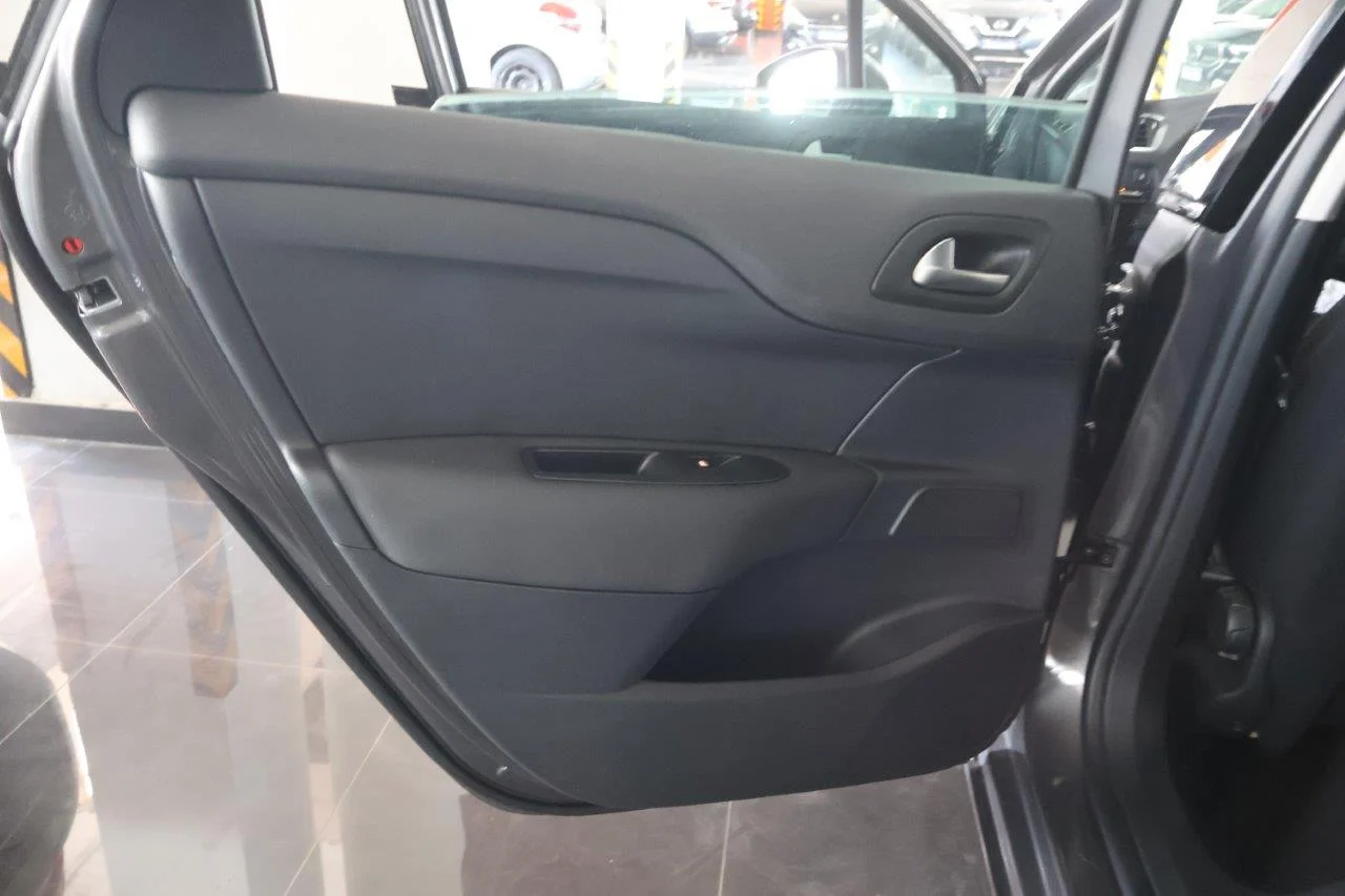 Citroen C4 - View model 34