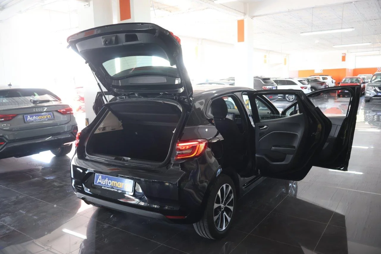 Renault Clio - View model 8