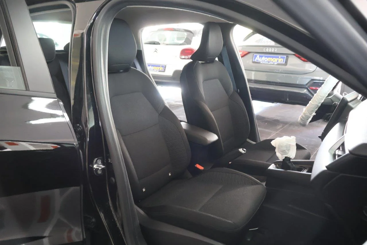 Renault Clio - View model 22