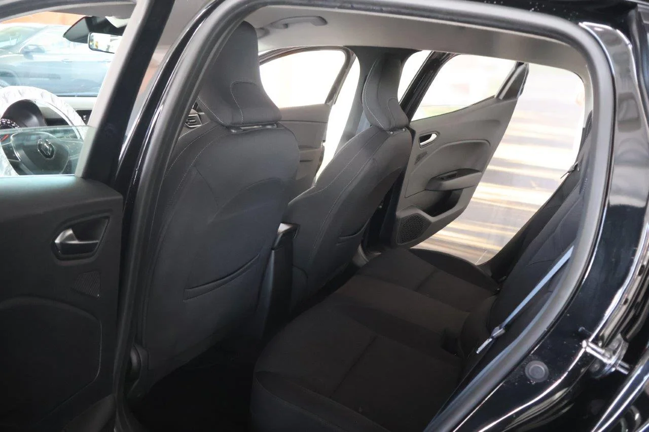 Renault Clio - View model 23