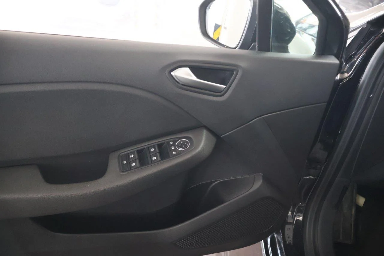 Renault Clio - View model 31