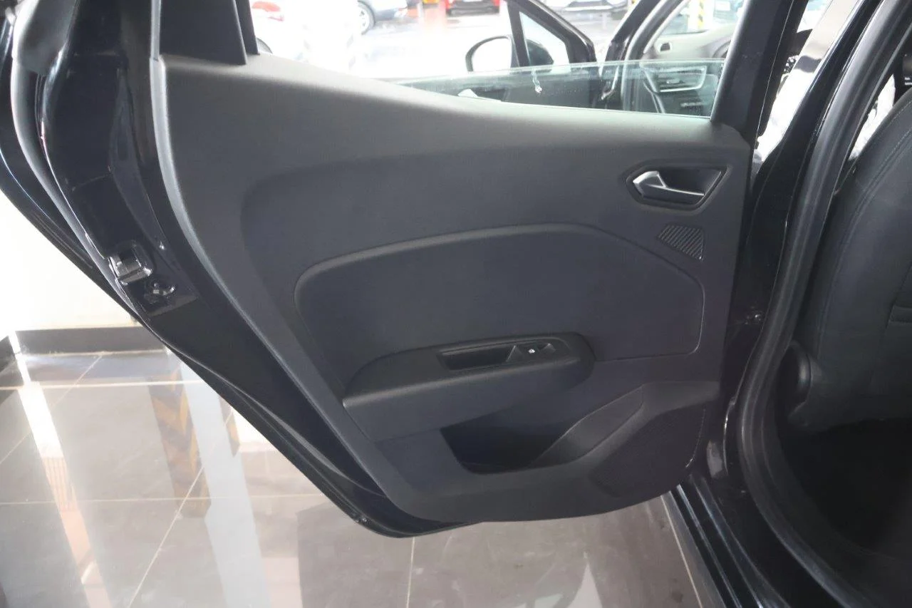 Renault Clio - View model 32
