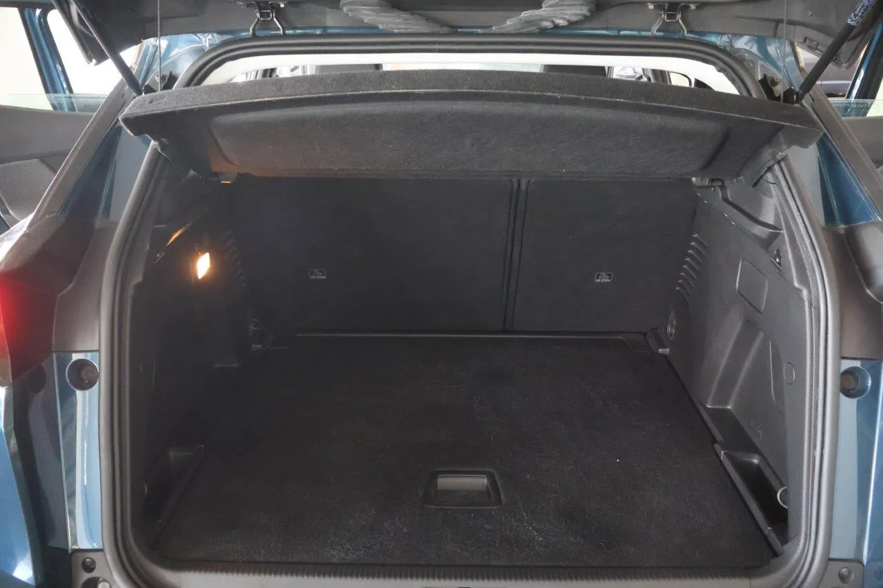 Peugeot 3008 - View model 11
