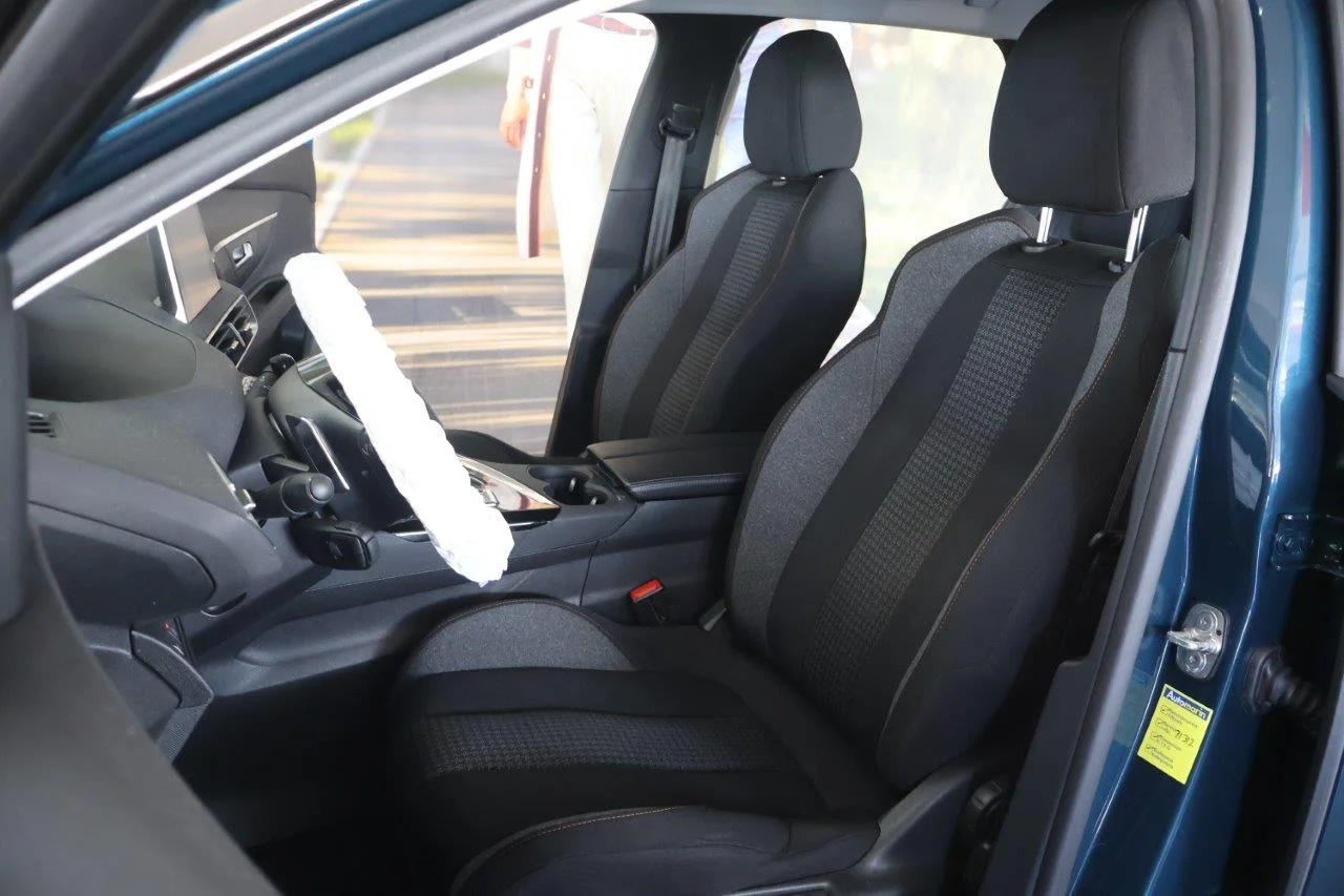 Peugeot 3008 - View model 21
