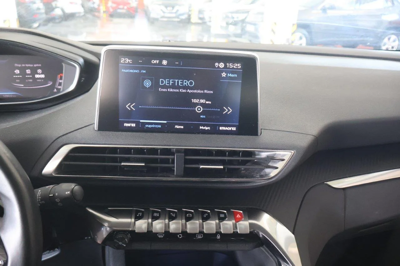 Peugeot 3008 - View model 27