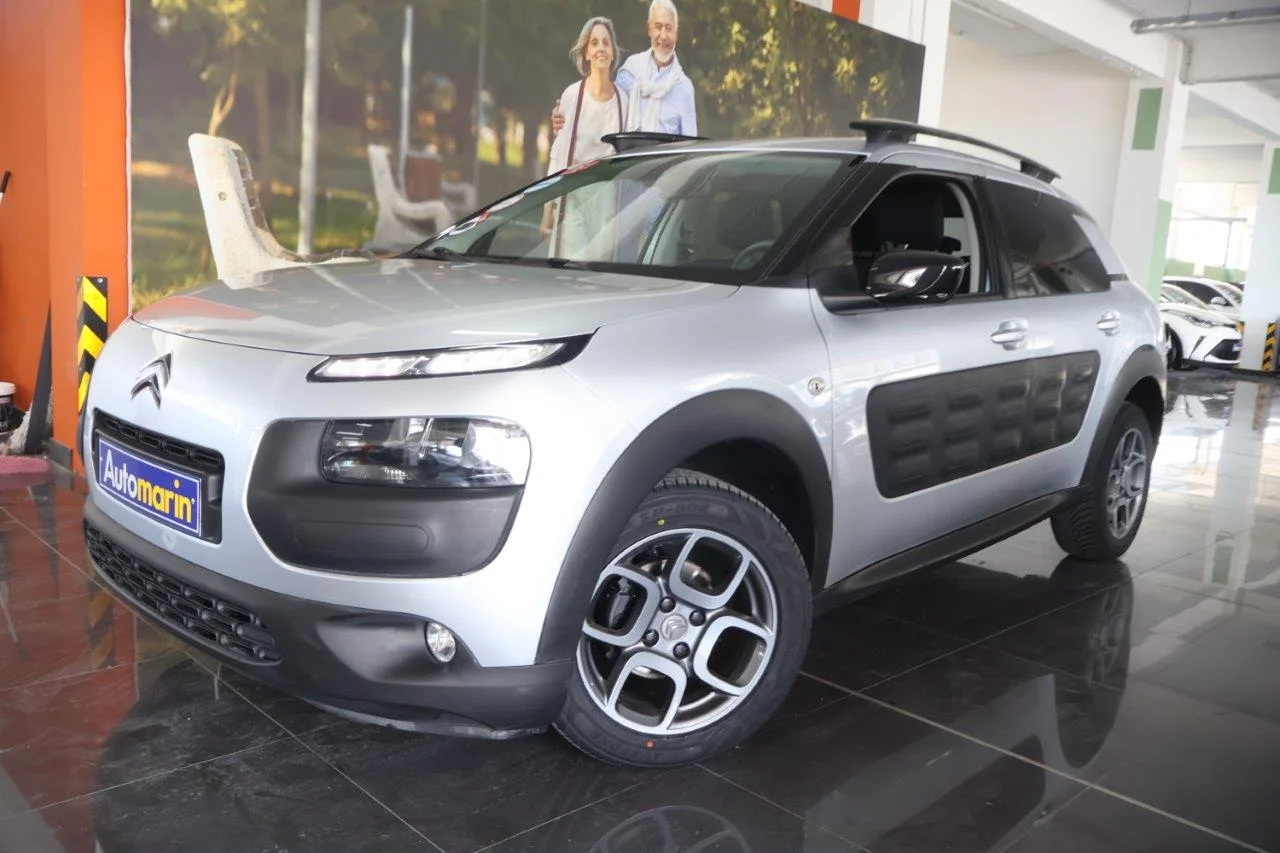 View 1 - Citroen C4 Cactus - 2016