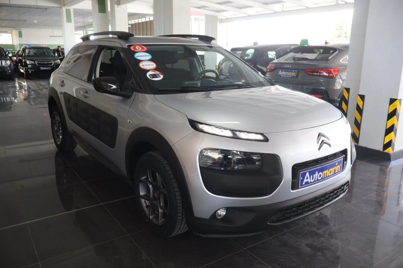 View 4 - Citroen C4 Cactus - 2016
