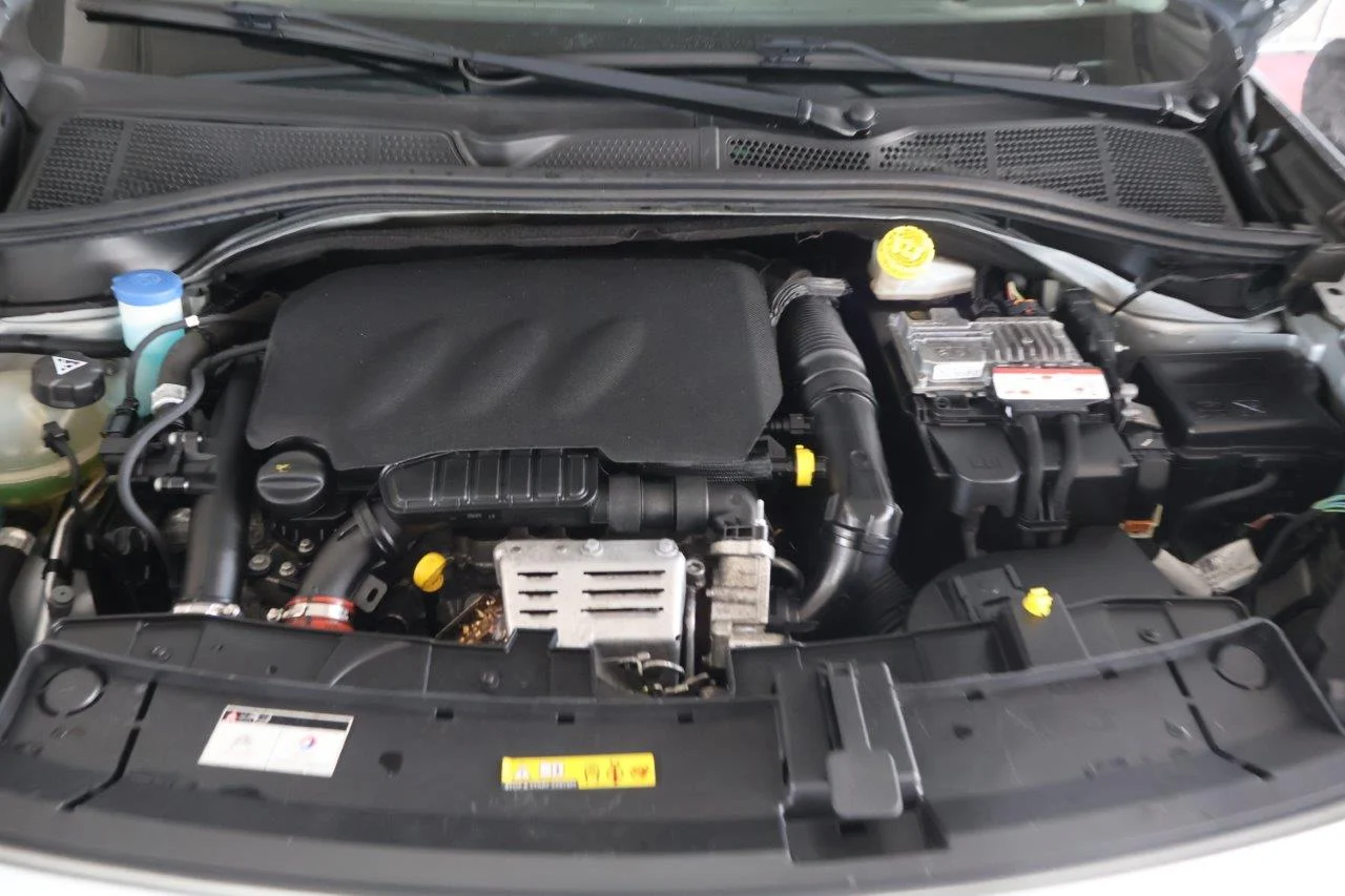 Citroen C4 Cactus - View model 21