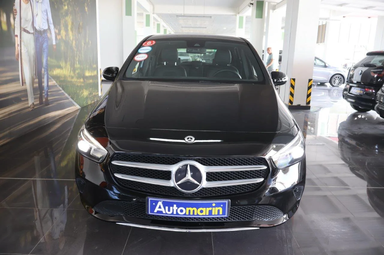 View 3 - Mercedes-Benz B 200 - 2022