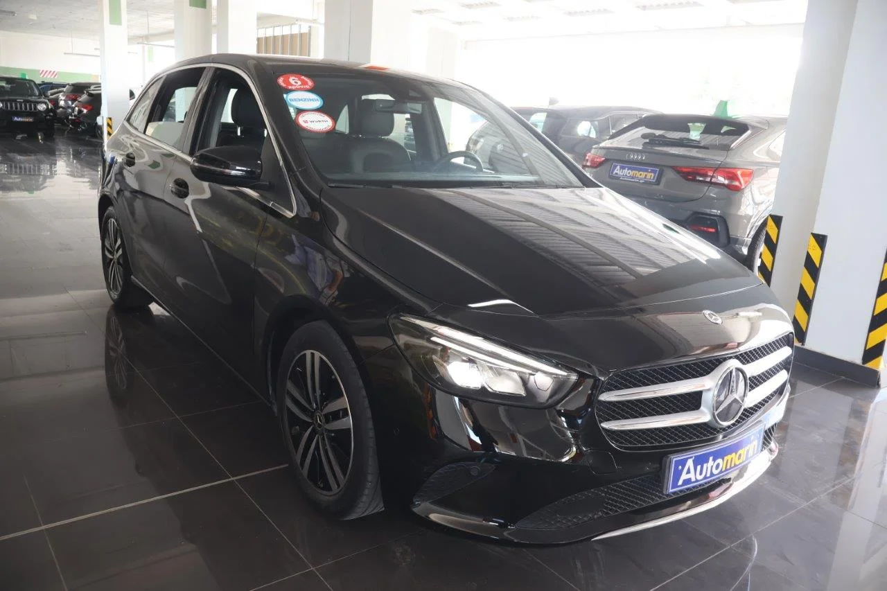 View 4 - Mercedes-Benz B 200 - 2022