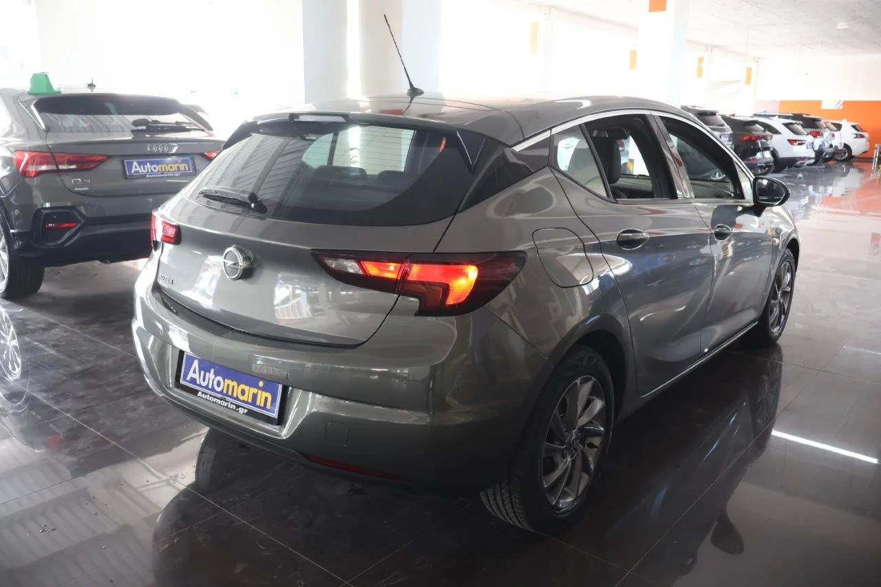 View 5 - Opel Astra - 2021