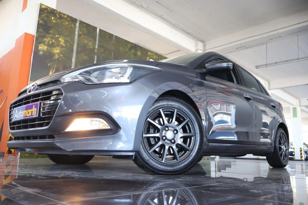 View 2 - Hyundai i 20 - 2016