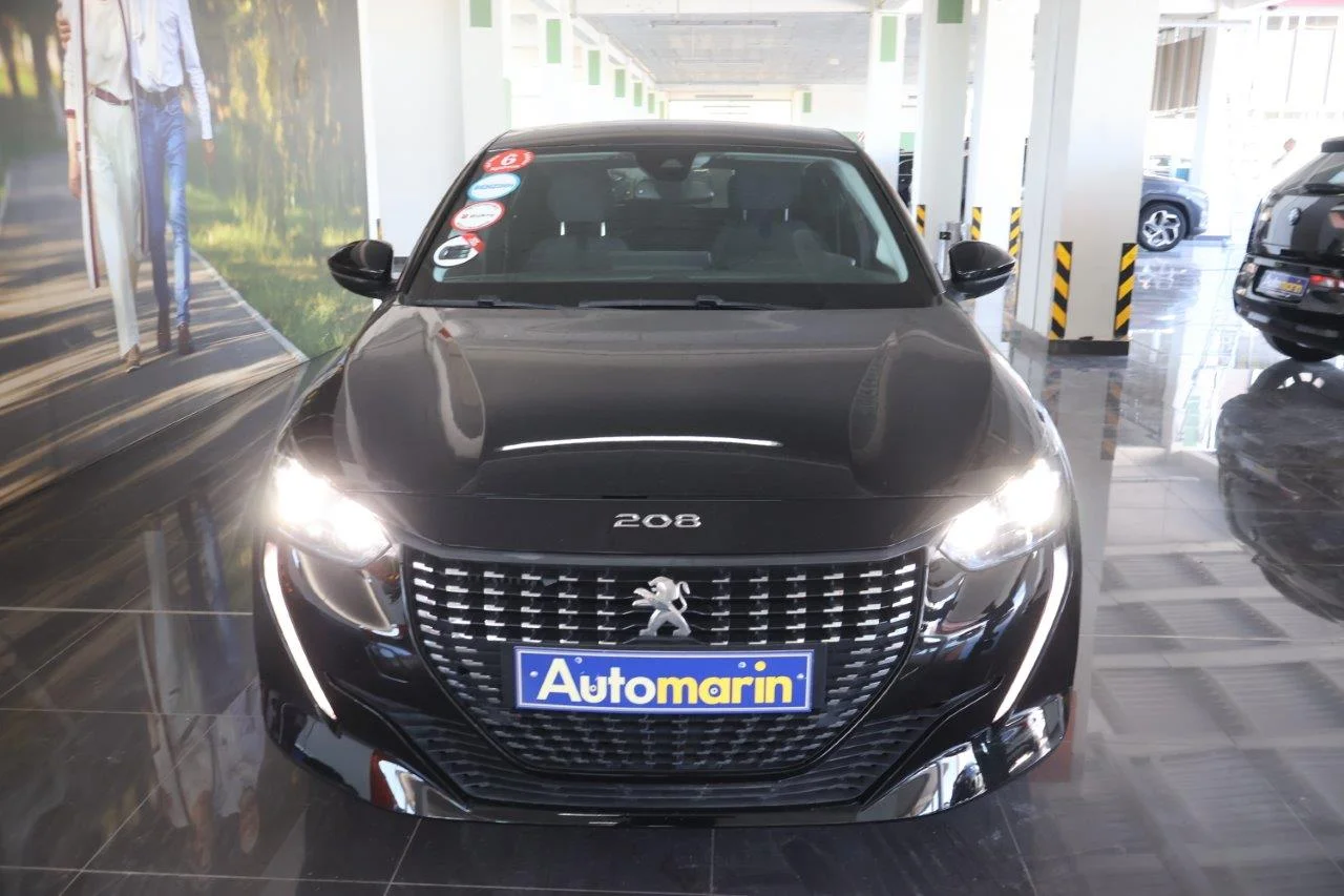 View 3 - Peugeot 208 - 2022