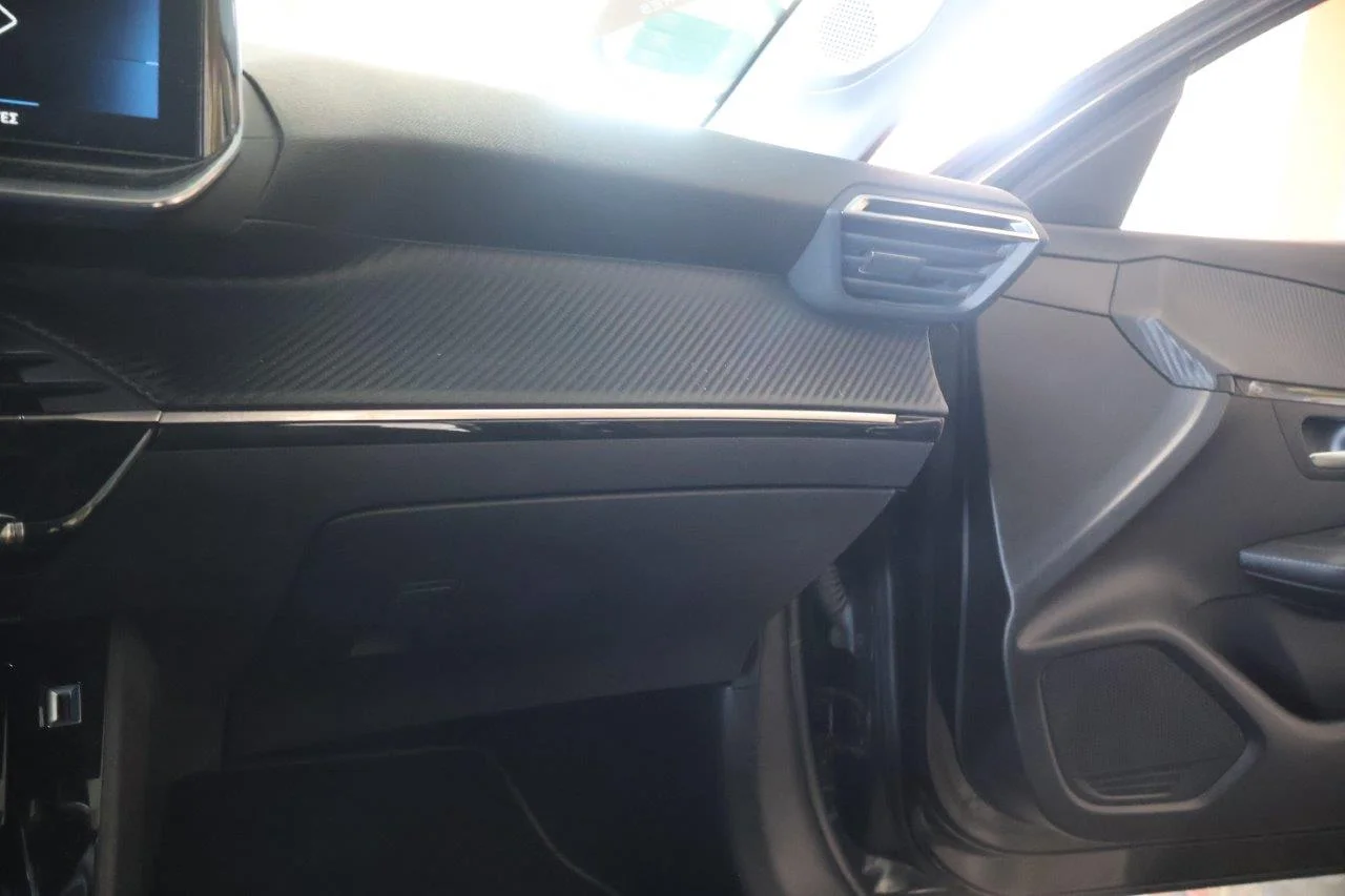Peugeot 208 - View model 30