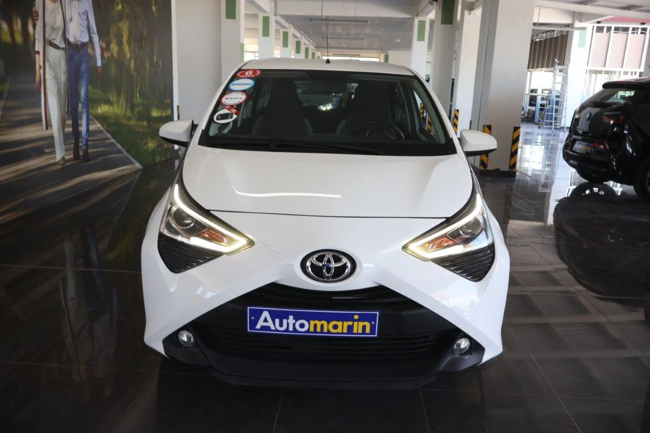 View 3 - Toyota Aygo - 2020
