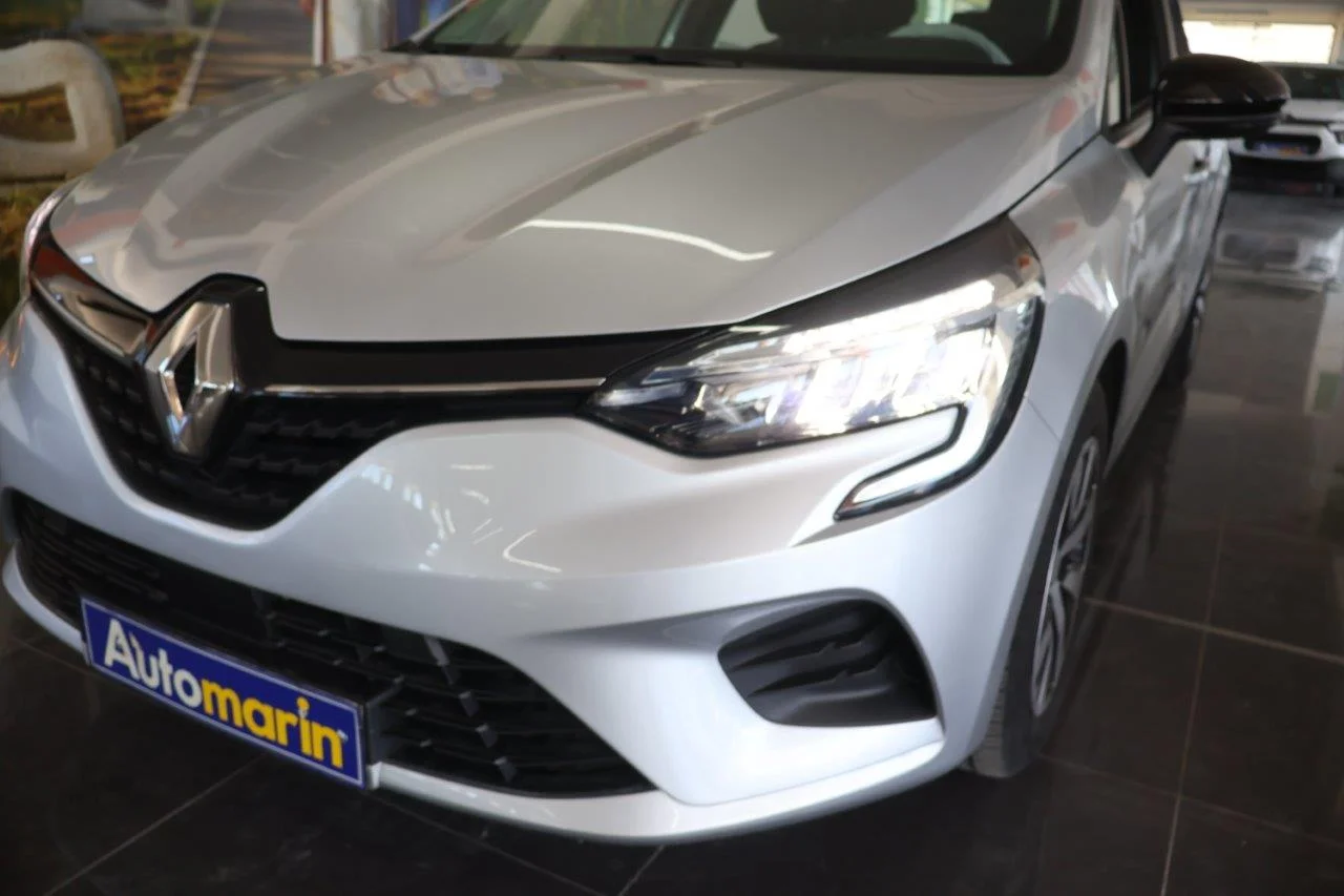 Renault Clio - View model 16