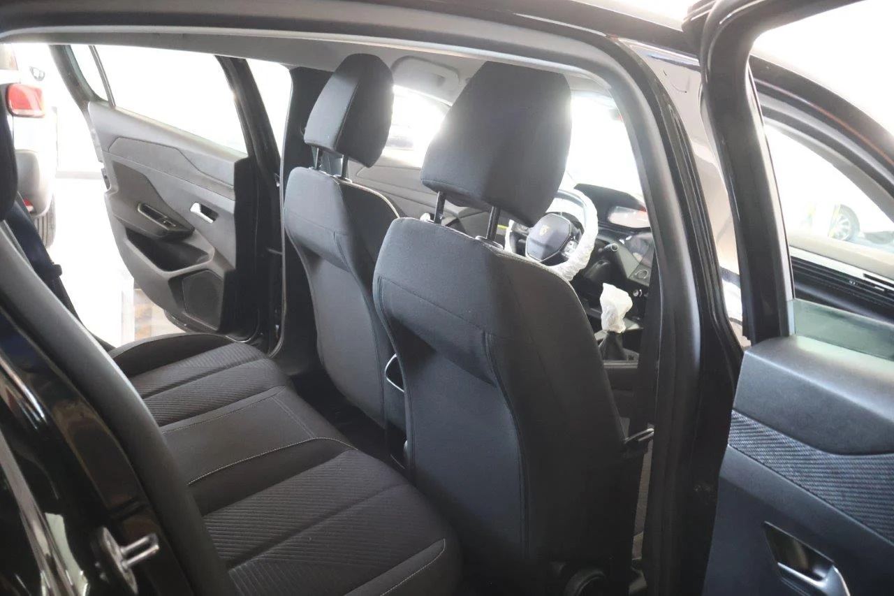 Peugeot 308 - View model 27