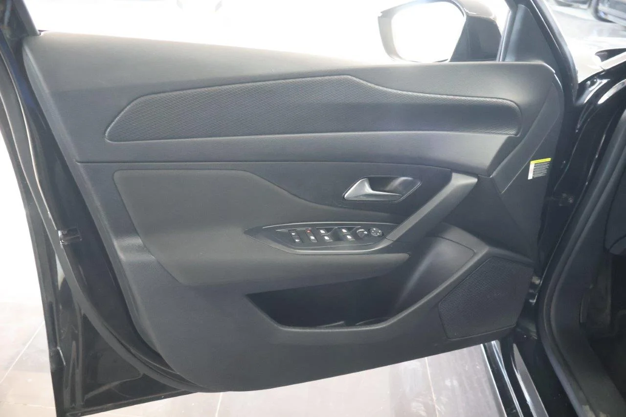 Peugeot 308 - View model 32