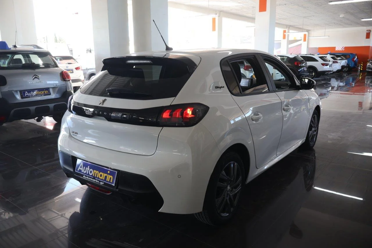 View 5 - Peugeot 208 - 2020