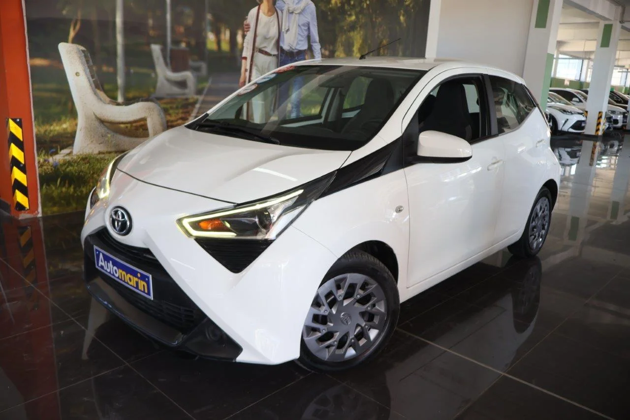 View 1 - Toyota Aygo - 2021