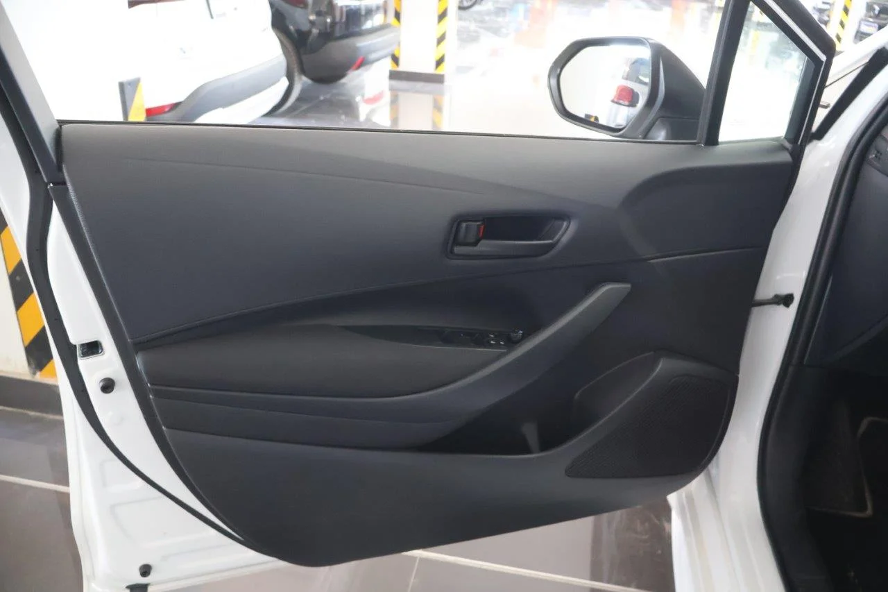 Toyota Corolla - View model 32