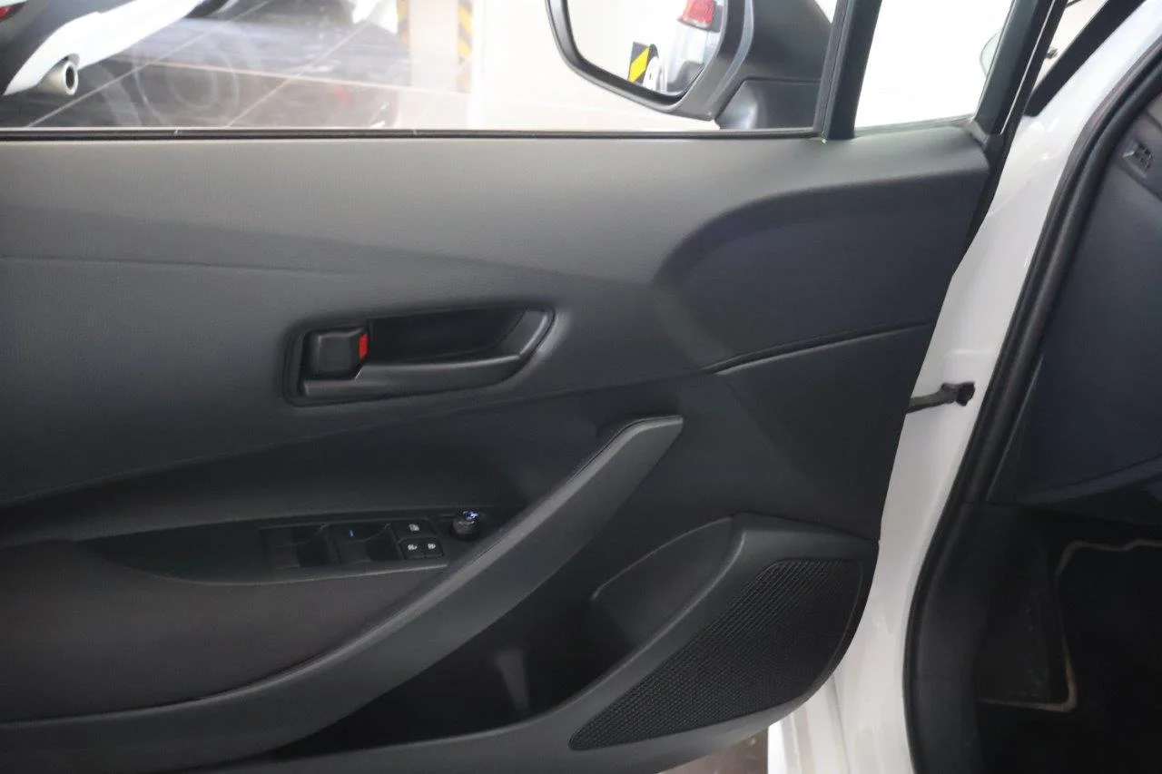 Toyota Corolla - View model 33