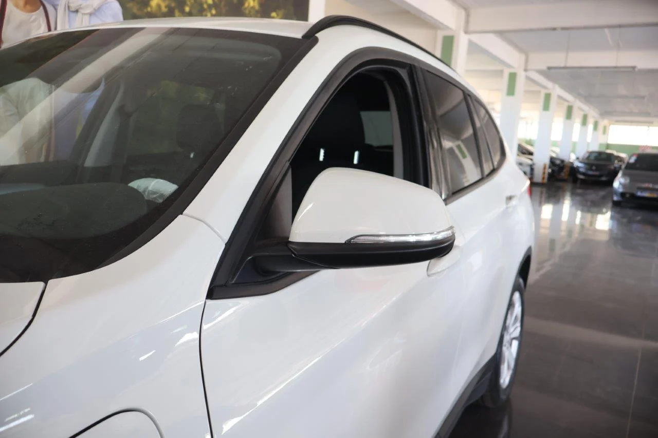 Bmw X1 - View model 16
