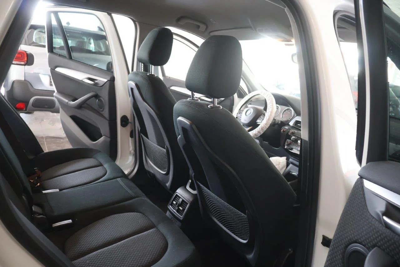 Bmw X1 - View model 28