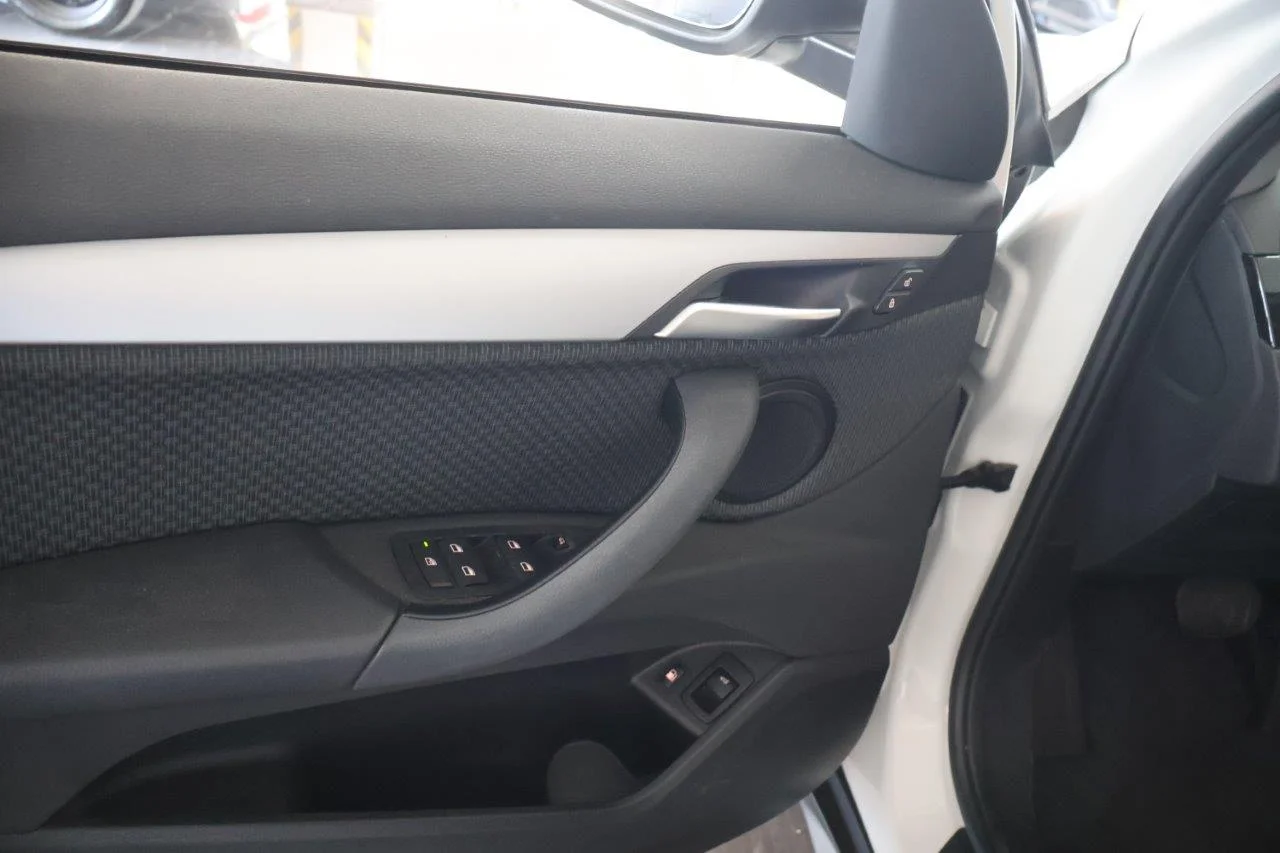 Bmw X1 - View model 37