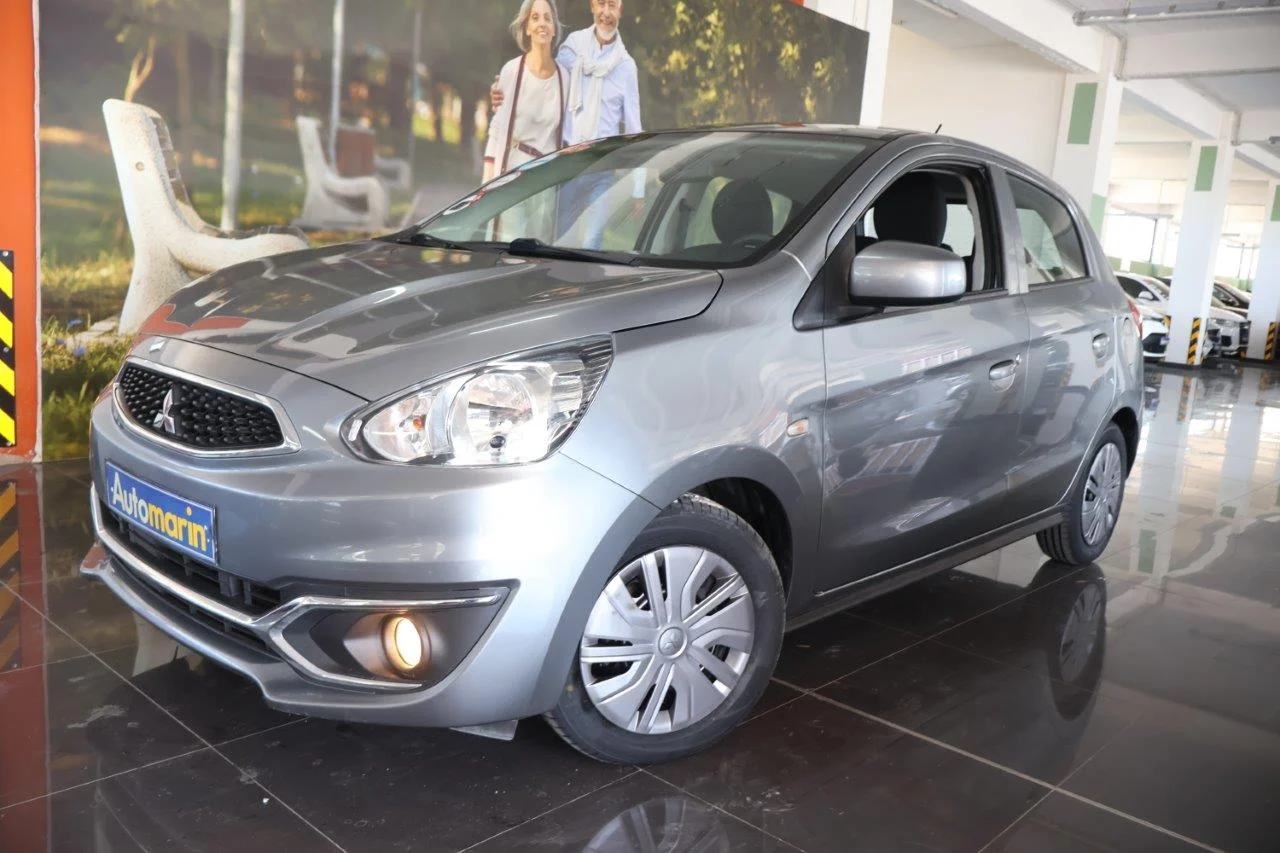 View 1 - Mitsubishi Space Star - 2019