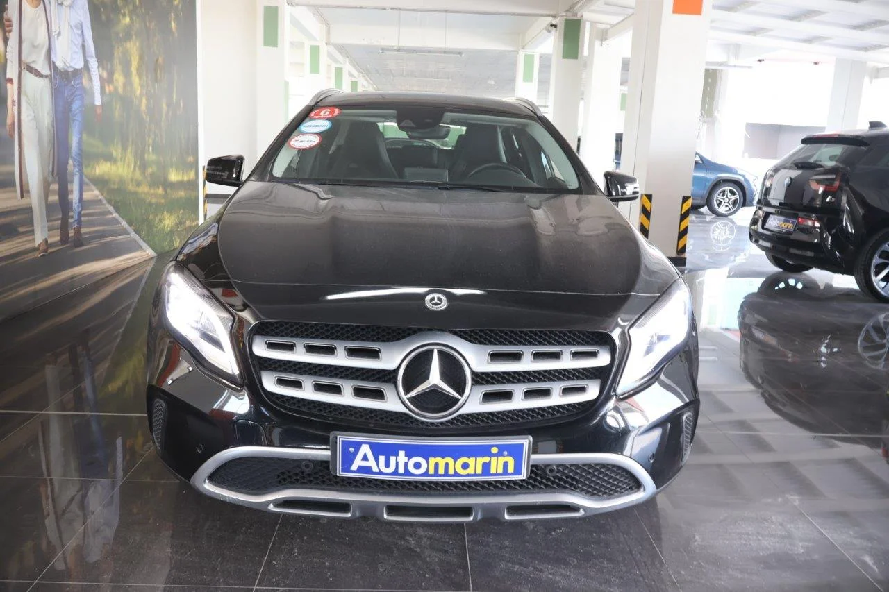 View 3 - Mercedes-Benz GLA 200 - 2018