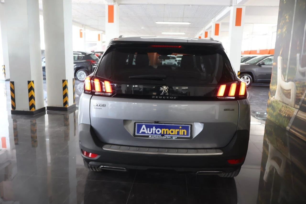 Peugeot 5008 - View model 5
