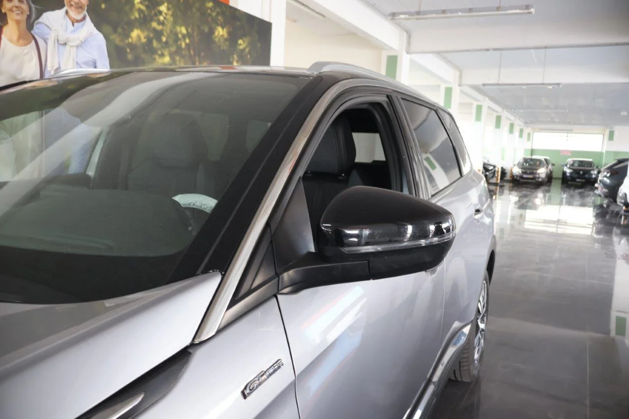 Peugeot 5008 - View model 15