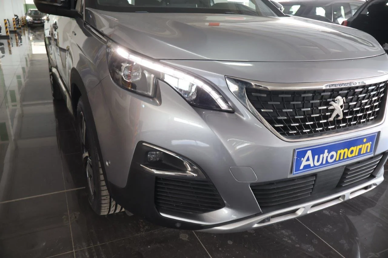 Peugeot 5008 - View model 18