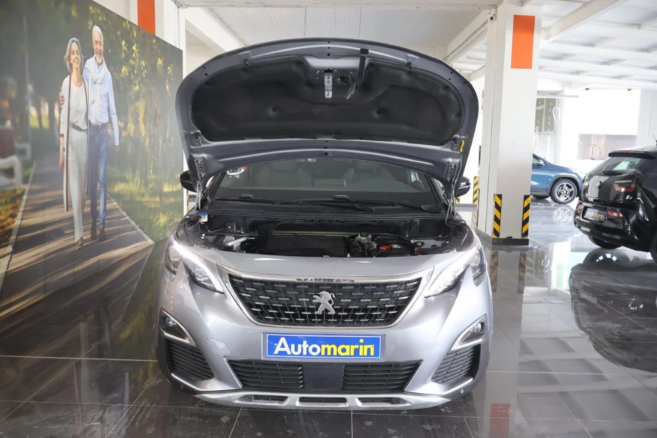 Peugeot 5008 - View model 20