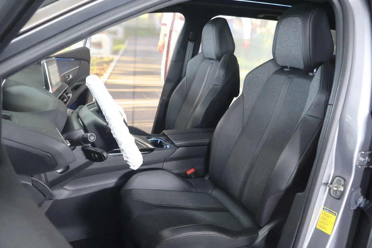 Peugeot 5008 - View model 23