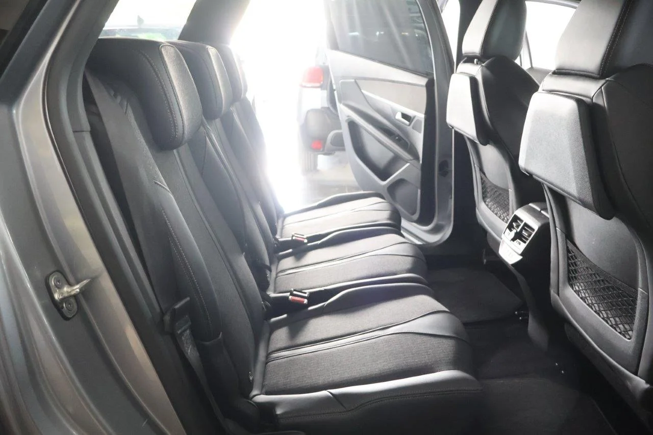 Peugeot 5008 - View model 28