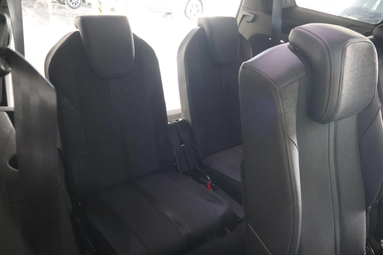 Peugeot 5008 - View model 29