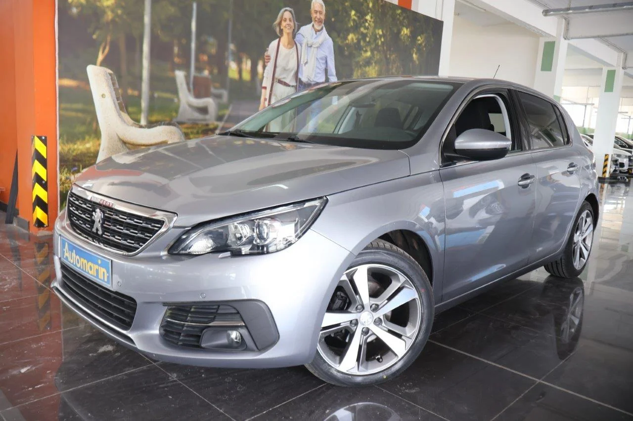 View 1 - Peugeot 308 - 2020