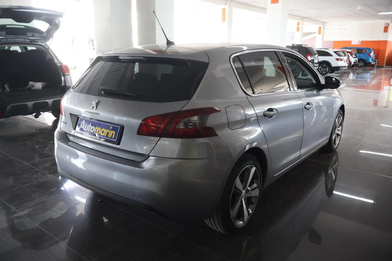 View 5 - Peugeot 308 - 2020