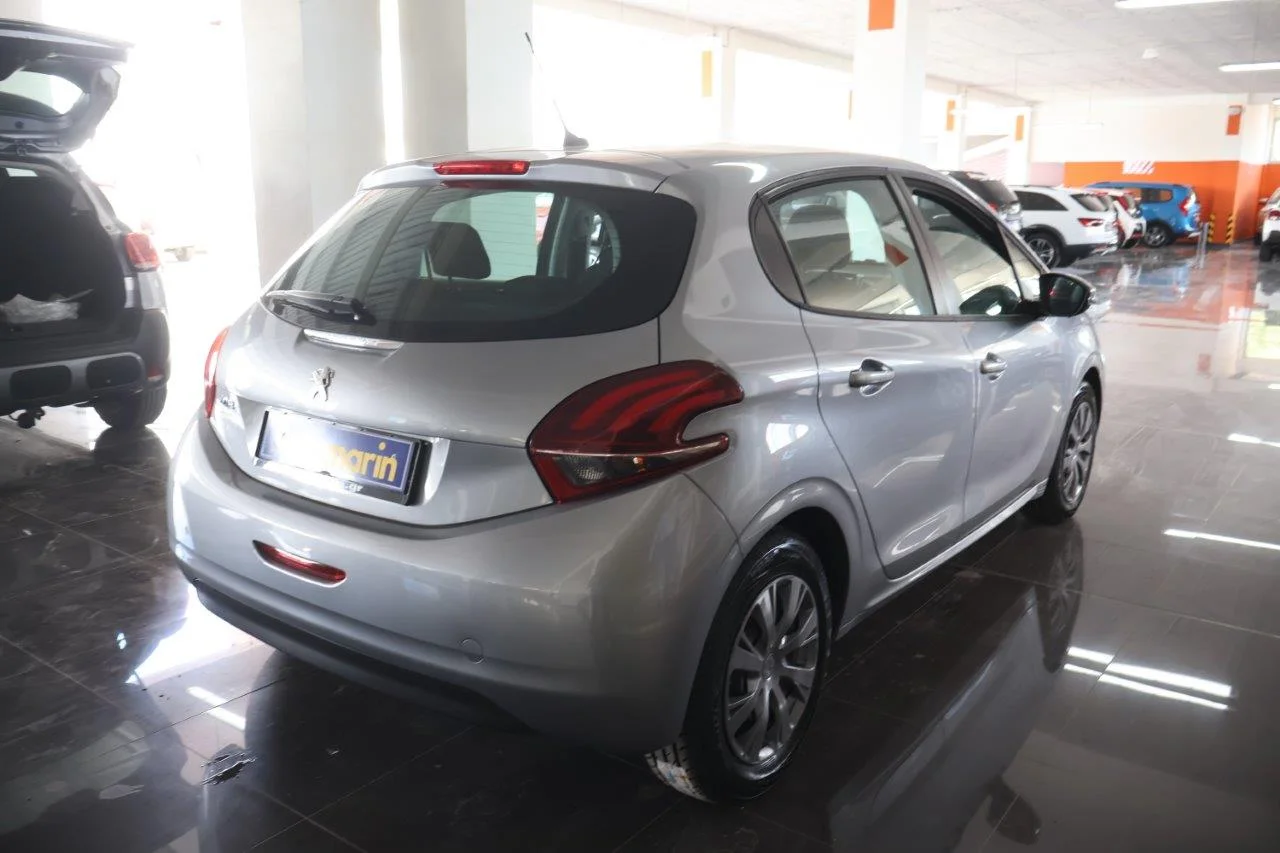 View 5 - Peugeot 208 - 2019