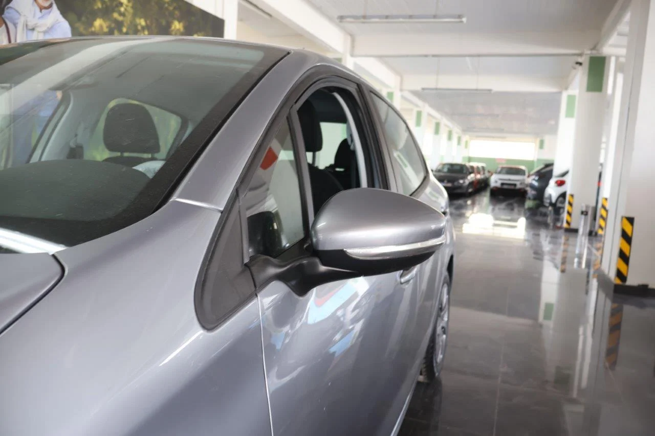 Peugeot 208 - View model 16