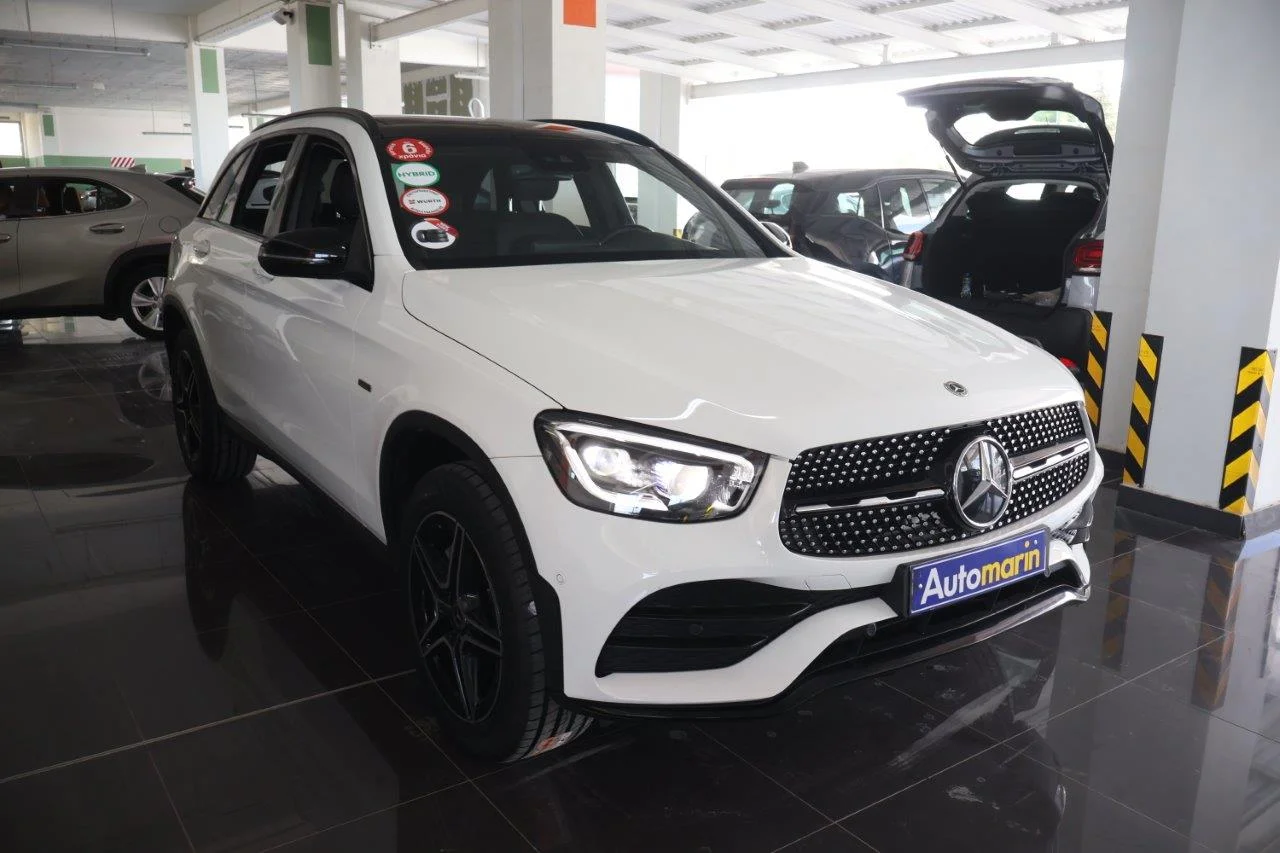 View 1 - Mercedes-Benz GLC 300 - 2021