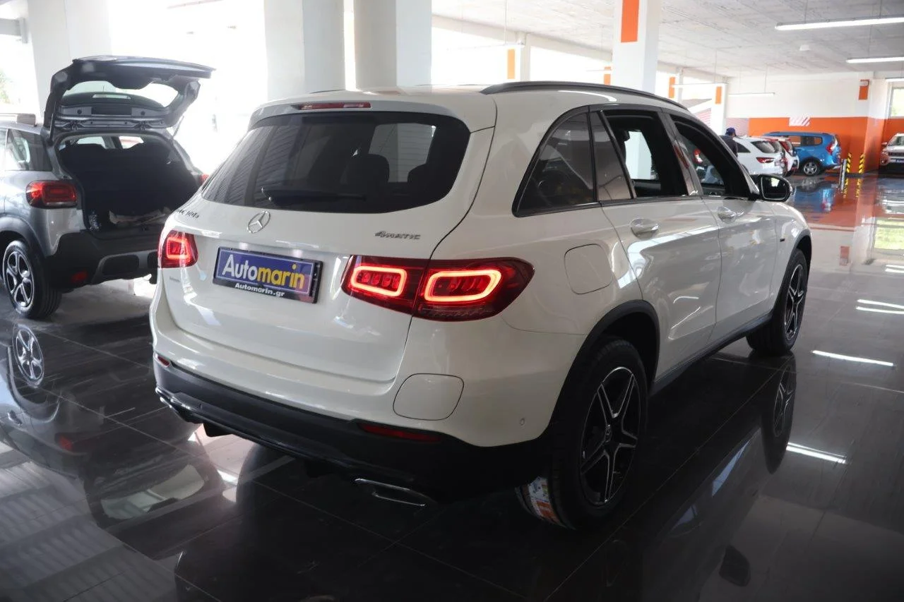 View 4 - Mercedes-Benz GLC 300 - 2021