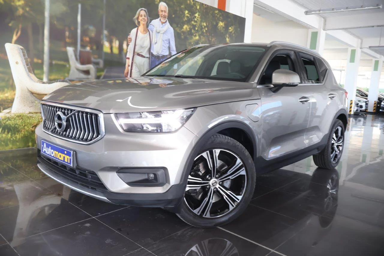 View 1 - Volvo XC40 - 2021