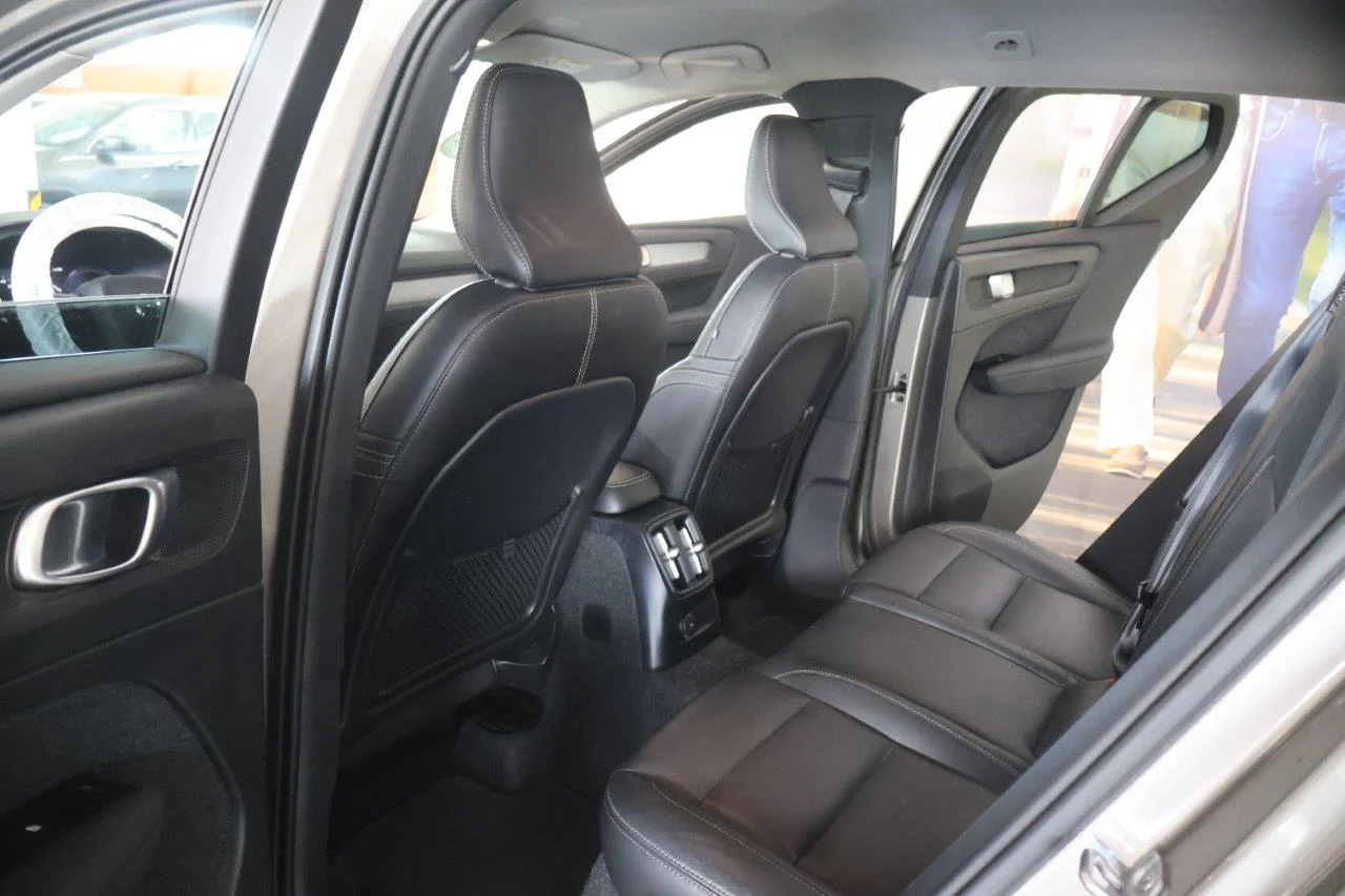 Volvo XC40 - View model 26