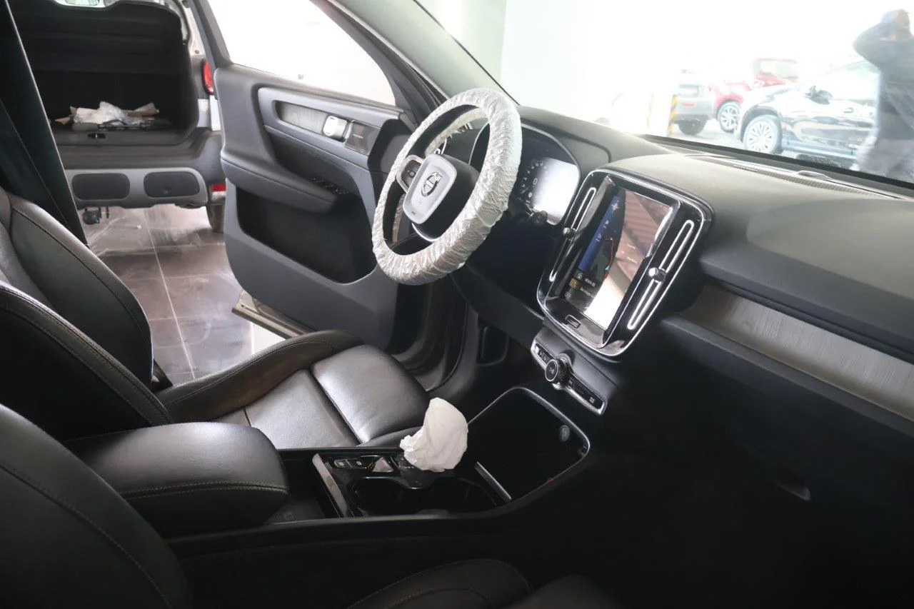 Volvo XC40 - View model 39