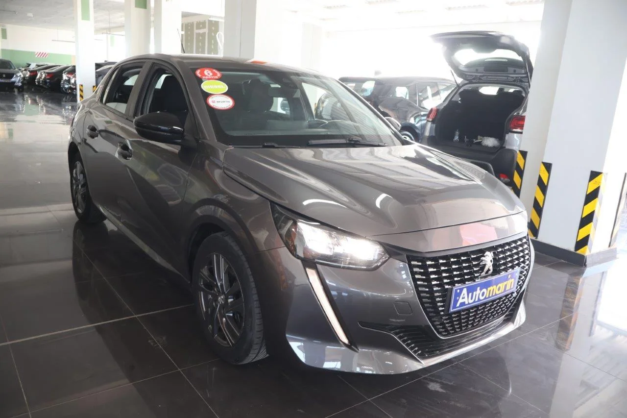 View 4 - Peugeot 208 - 2022
